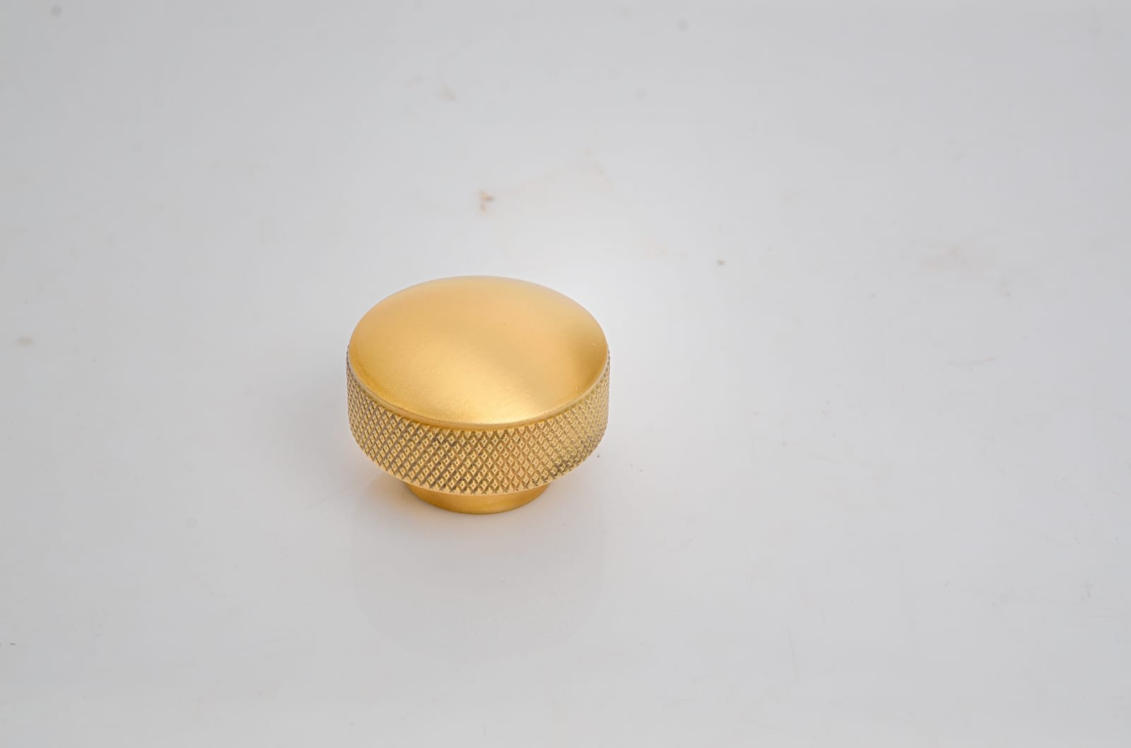 Satin Knurled Brass Knob