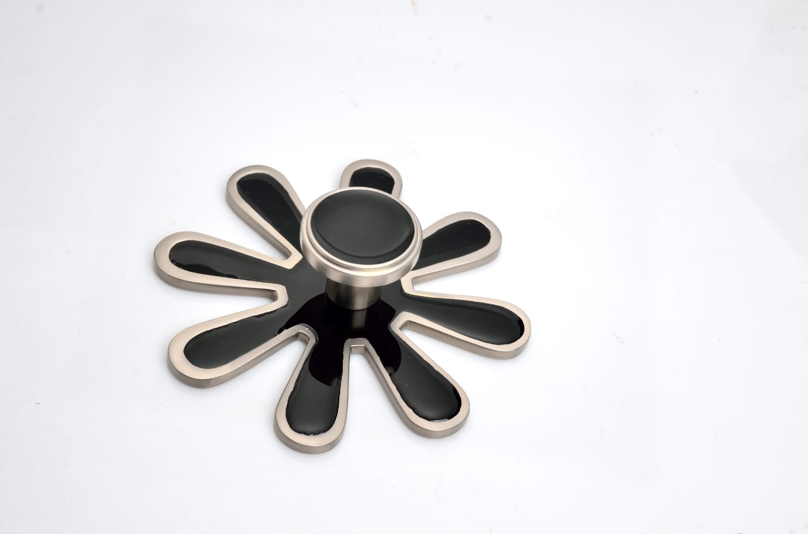 Daisy Cabinet Knob