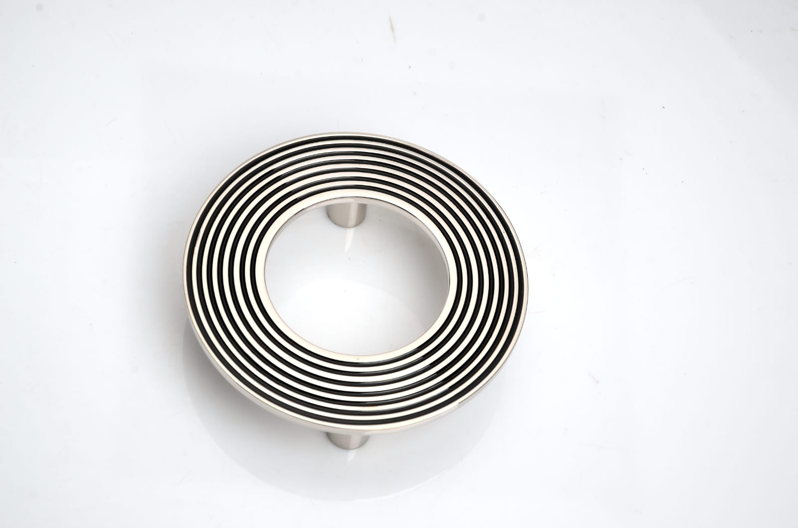Concentric Ring Pull Knob