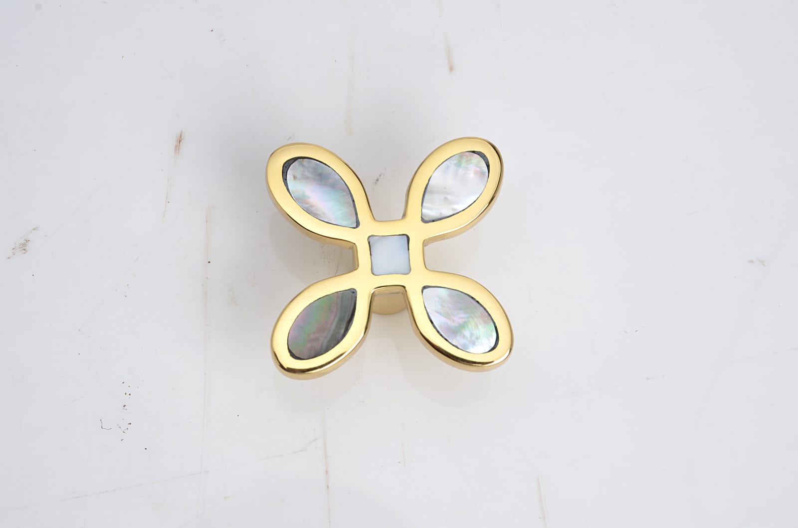 Petal Cross Knob