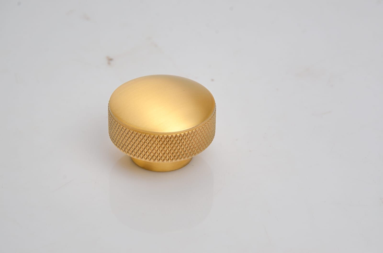 Domed Knurled Knob