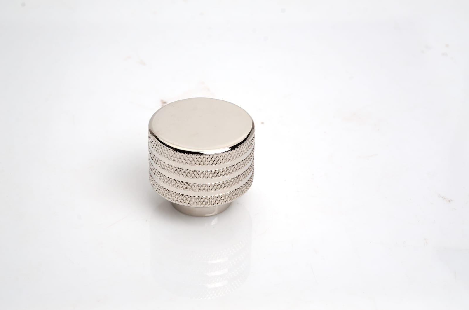 Stacked Knurled Drum Knob