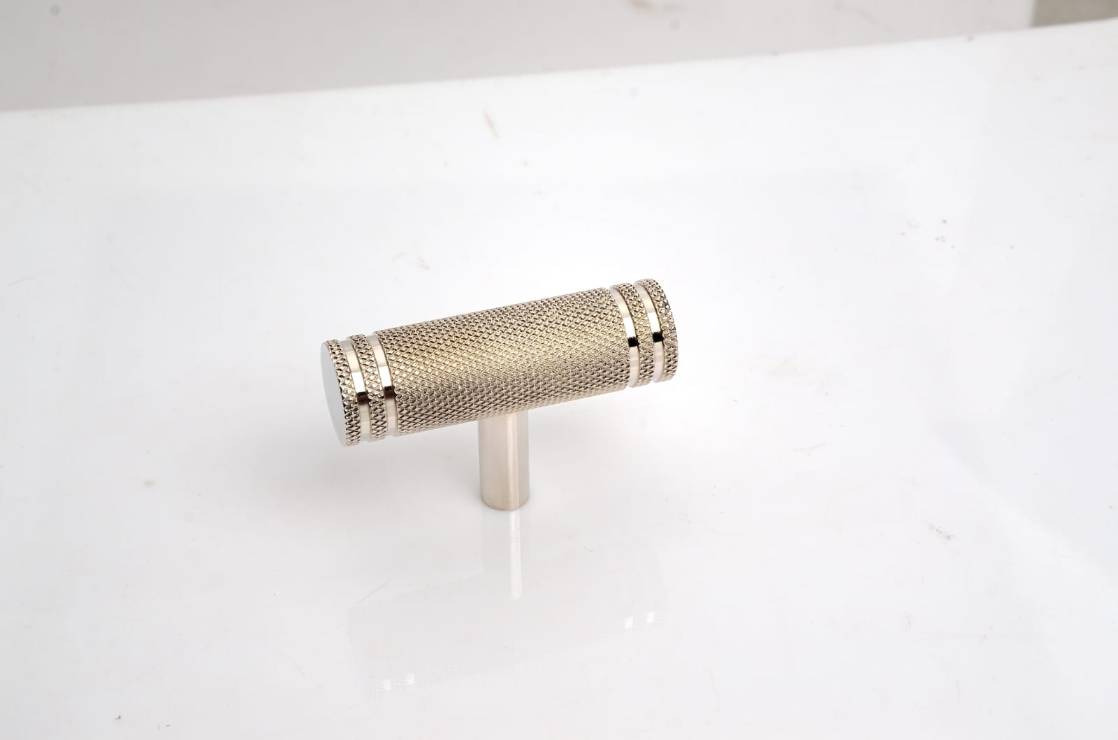 Banded Knurled T-Bar Knob